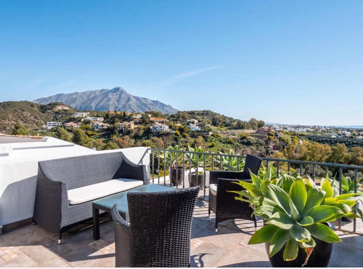 Luxury 3 Bedroom House At La Quinta Golf Course Ocean And Mountain View Benahavís Buitenkant foto