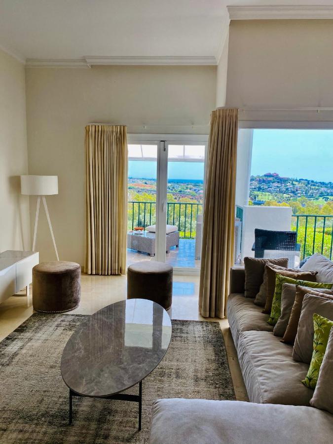 Luxury 3 Bedroom House At La Quinta Golf Course Ocean And Mountain View Benahavís Buitenkant foto