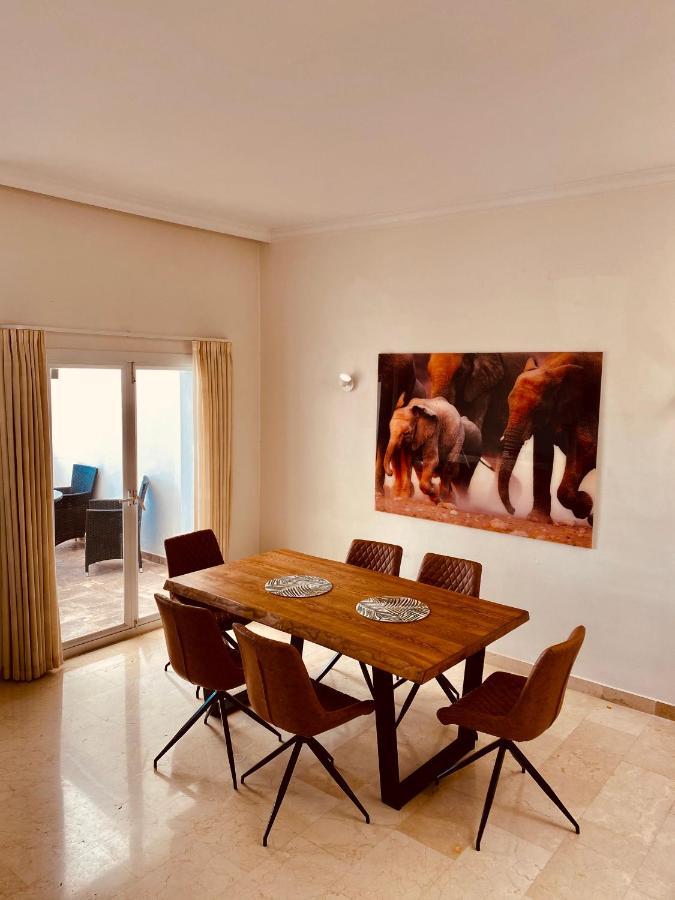 Luxury 3 Bedroom House At La Quinta Golf Course Ocean And Mountain View Benahavís Buitenkant foto